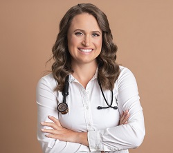 Makenzie Holmes, DNP